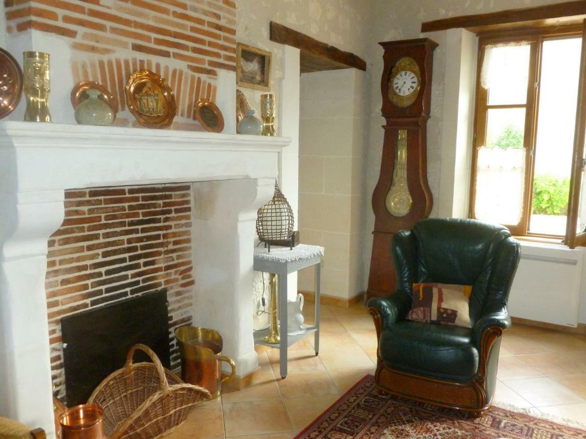 Gite "La Bournilliere" Vicq-sur-Nahon Exterior photo